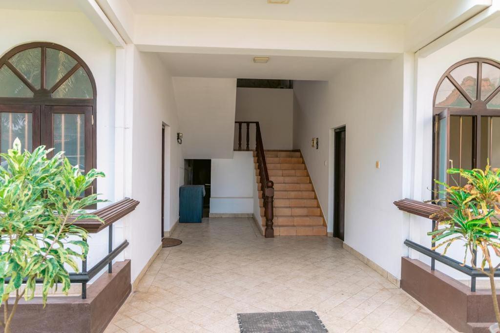 Romantic Garden Hotel نيجومبو المظهر الخارجي الصورة