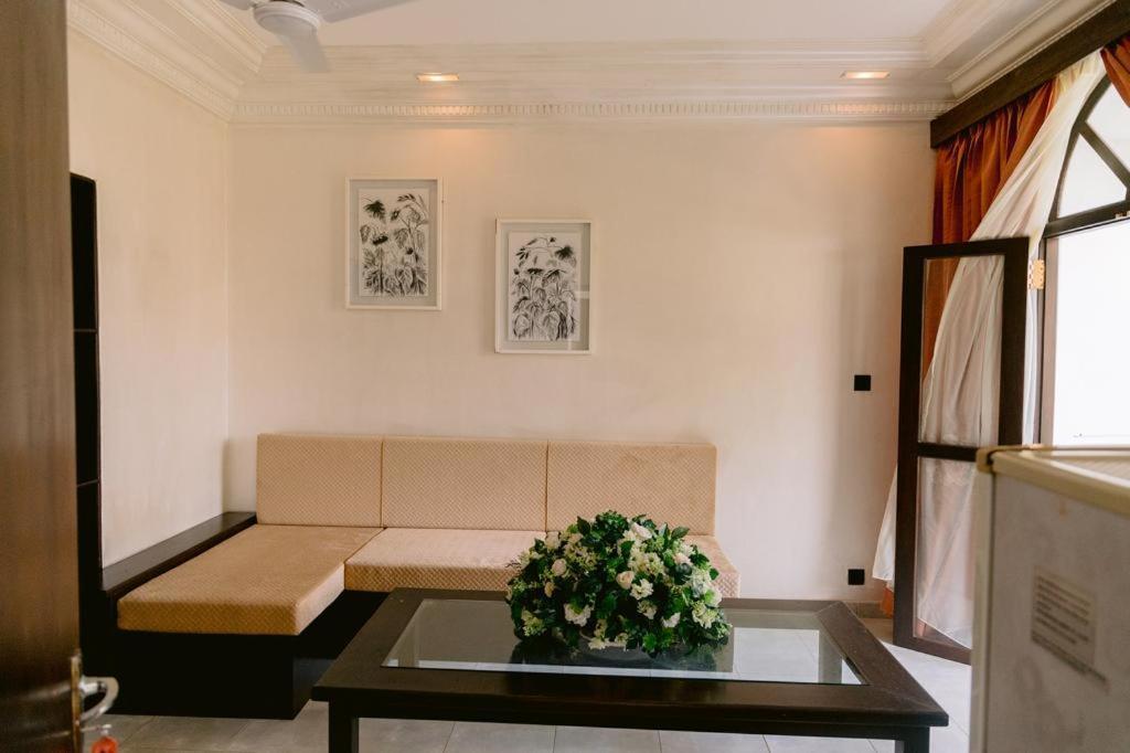 Romantic Garden Hotel نيجومبو المظهر الخارجي الصورة