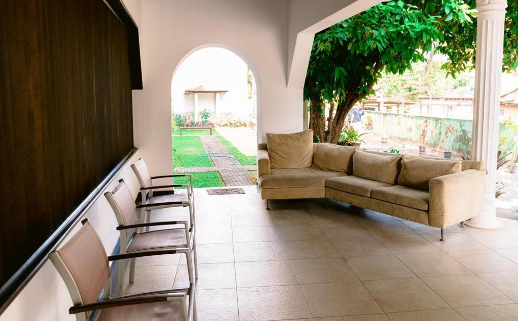 Romantic Garden Hotel نيجومبو المظهر الخارجي الصورة