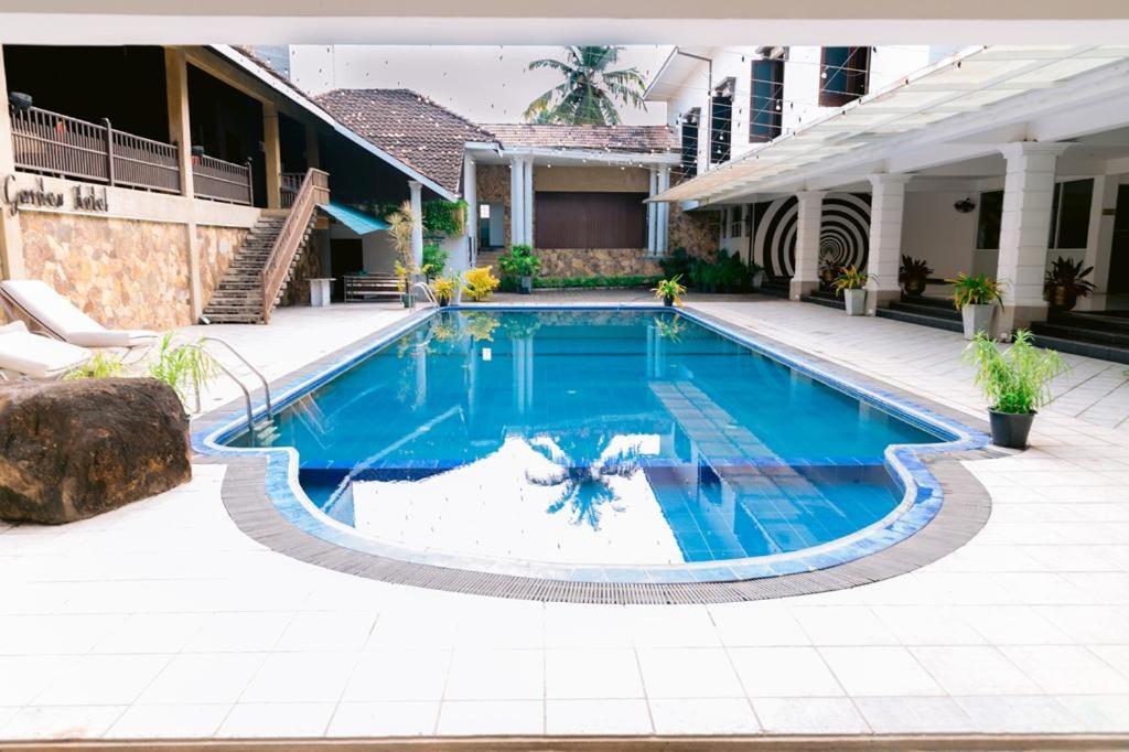 Romantic Garden Hotel نيجومبو المظهر الخارجي الصورة