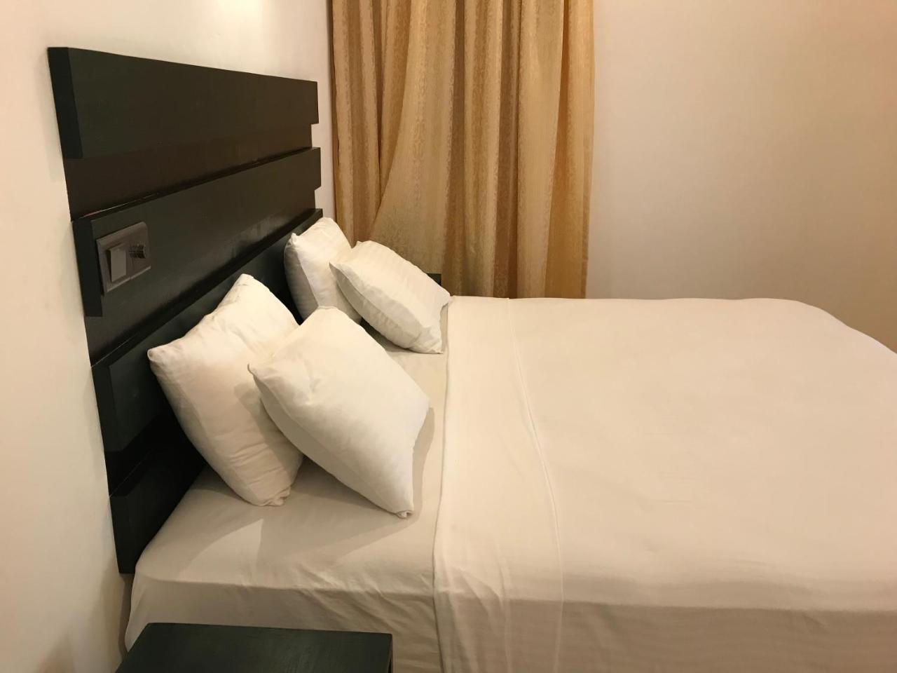 Romantic Garden Hotel نيجومبو المظهر الخارجي الصورة
